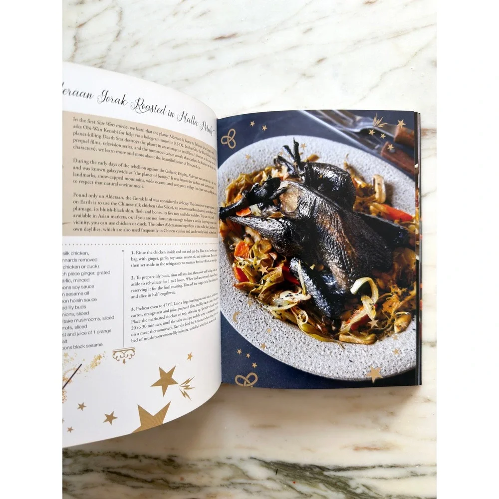 Once Upon a Kitchen 101 Magical Recipes Star Wars Harry Potter Cookbook